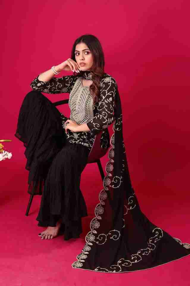 💙✨ New Black Real Modelling Designer Party Wear Look Top-Sharara and Dupatta 💙✨