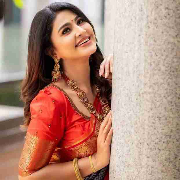 RED BANARASI SOFT SILK SAREE